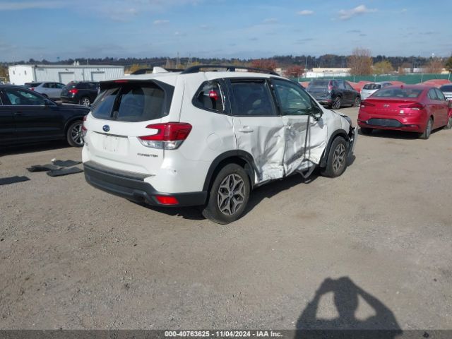 JF2SKAJC7MH480483 Subaru Forester Premium