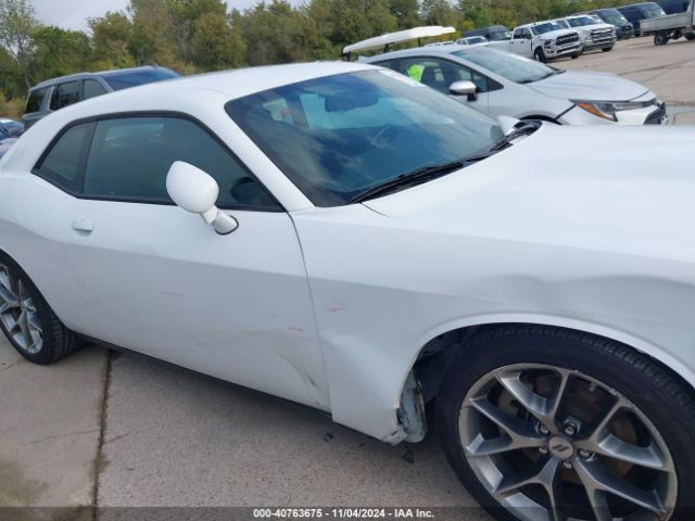 2C3CDZJG0NH211479 Dodge Challenger Gt