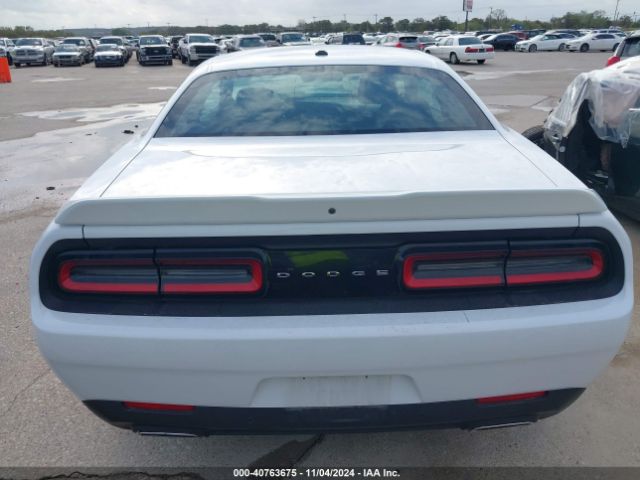 2C3CDZJG0NH211479 Dodge Challenger Gt