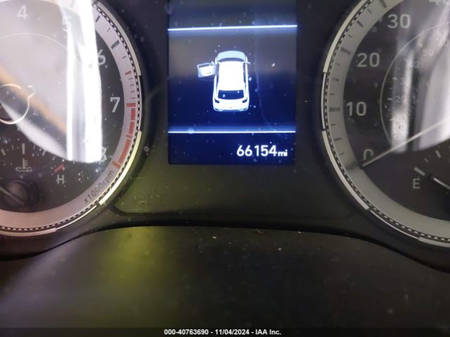 KMHRB8A33MU090957 Hyundai Venue Se