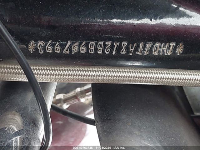 2011 HARLEY-DAVIDSON FLTRUSE 1HD1TA812BB957993 Photo 8