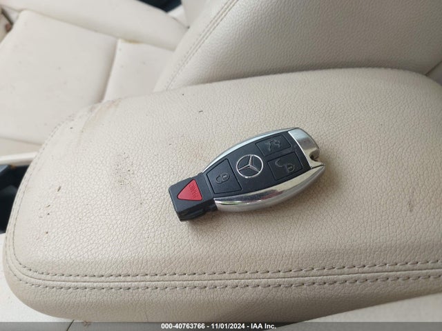 WDCTG4EB1KJ550485 Mercedes-Benz GLA 250