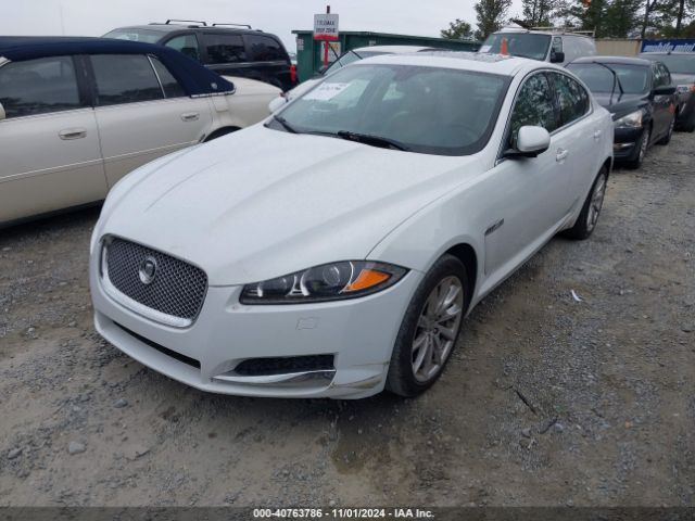 2013 JAGUAR XF SAJWA0ES3DPS75362 Photo 1