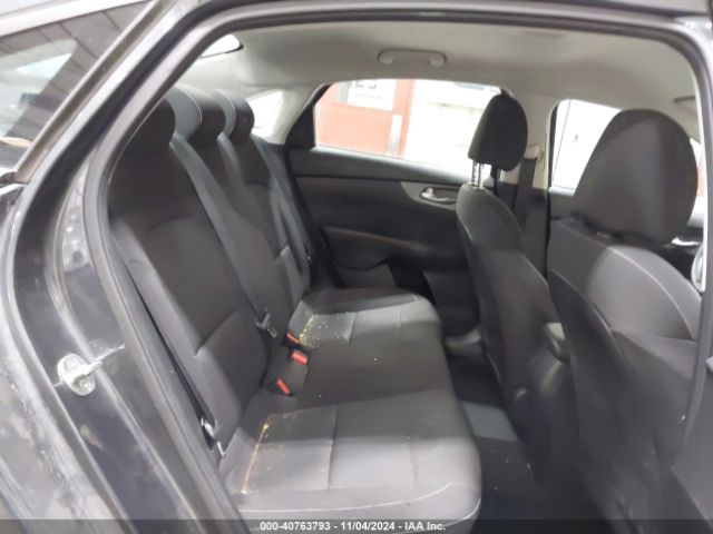 3KPF24AD9KE105501 KIA FORTE FE