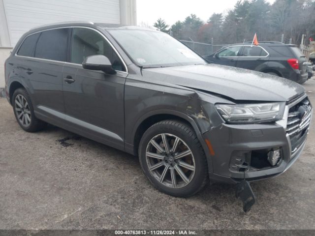 2019 AUDI Q7 WA1LAAF72KD020194