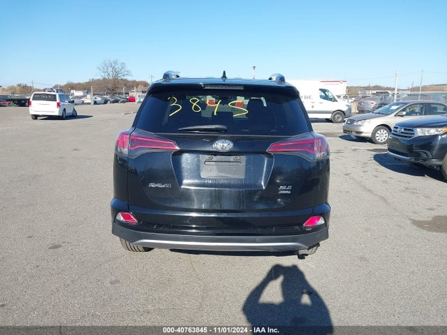 Toyota Rav4 Xle 2017 2T3RFREV0HW598869 Image 16