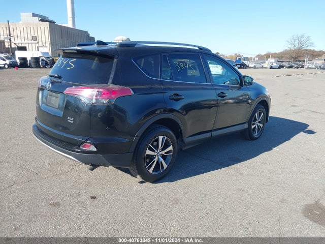 Toyota Rav4 Xle 2017 2T3RFREV0HW598869 Image 4