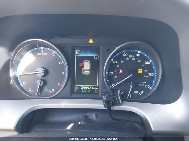 Toyota Rav4 Xle 2017 2T3RFREV0HW598869 Image 7