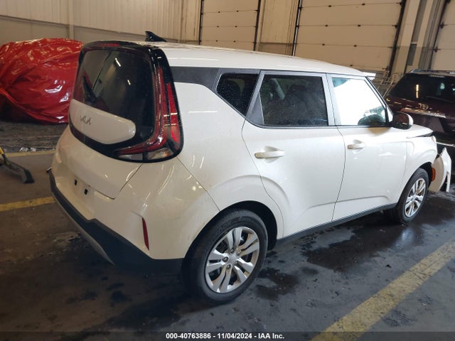 KIA SOUL LX 2023 KNDJ23AU0P7856398 Image 4