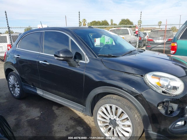 ZFBCFXDT8GP366477 Fiat 500x Lounge