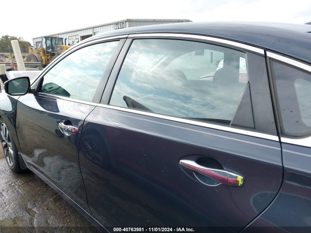Nissan Altima 2.5 Sv 2015 1N4AL3AP2FC284608 Image 14