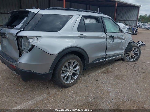 Ford EXPLORER XLT 2022 1FMSK7DH3NGA16599 Image 4