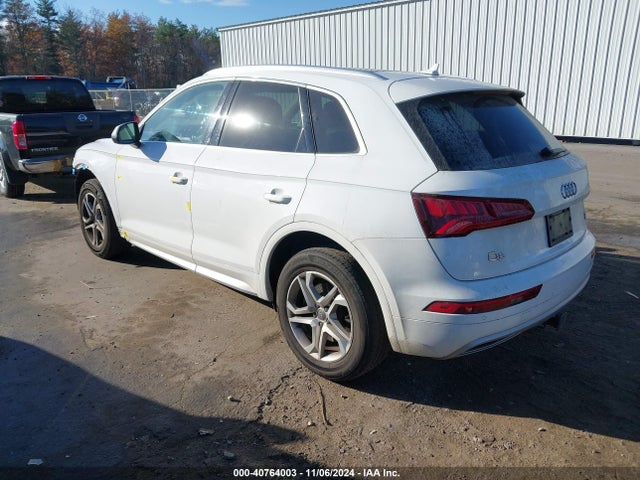 WA1BNAFYXJ2248396 Audi Q5 2.0t Premium/2.0t Tech Premium