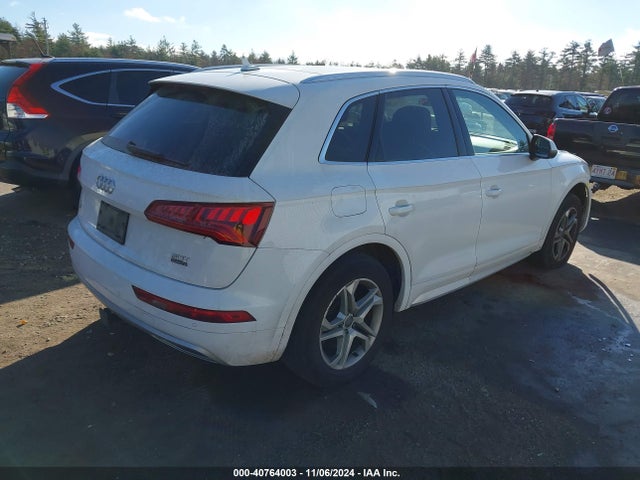 WA1BNAFYXJ2248396 Audi Q5 2.0t Premium/2.0t Tech Premium