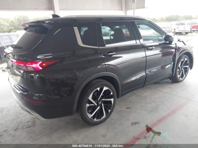 2022 MITSUBISHI OUTLANDER JA4J3VA81NZ075638 Photo 3