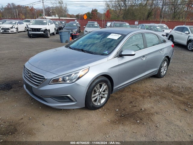 Hyundai Sonata 2017 5NPE24AF3HH538846 Image 2