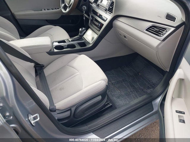 Hyundai Sonata 2017 5NPE24AF3HH538846 Image 5