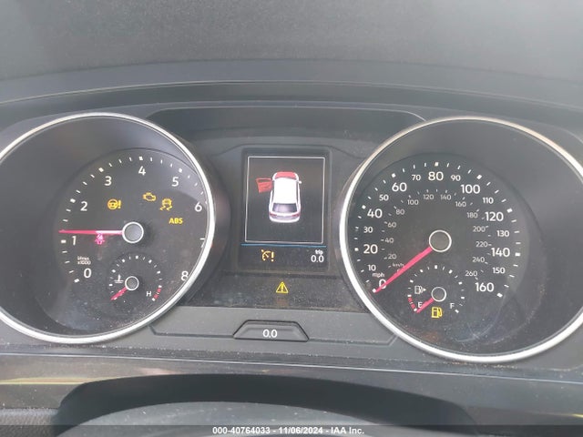 3VV1B7AX6JM151055 Volkswagen Tiguan 2.0t S