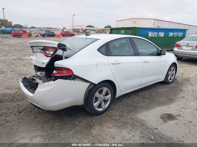 Dodge DART SXT 2015 1C3CDFBB1FD275417 Image 4