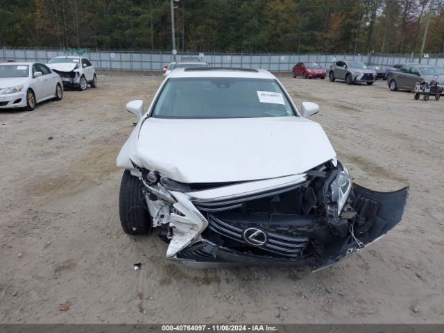 58ABK1GG0JU098215 Lexus ES 350