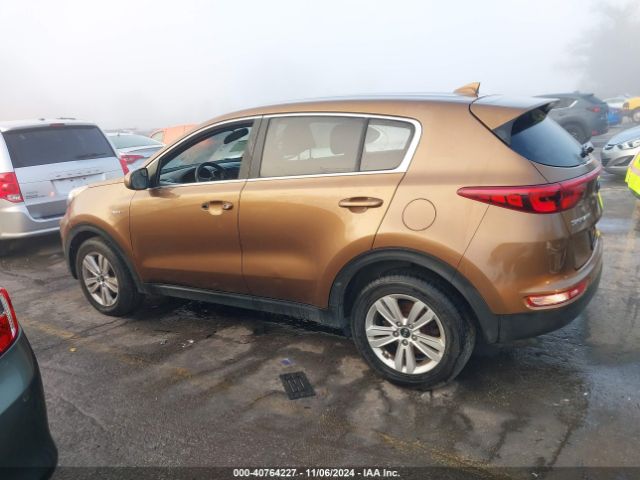 KNDPMCAC2J7301391 KIA Sportage Lx