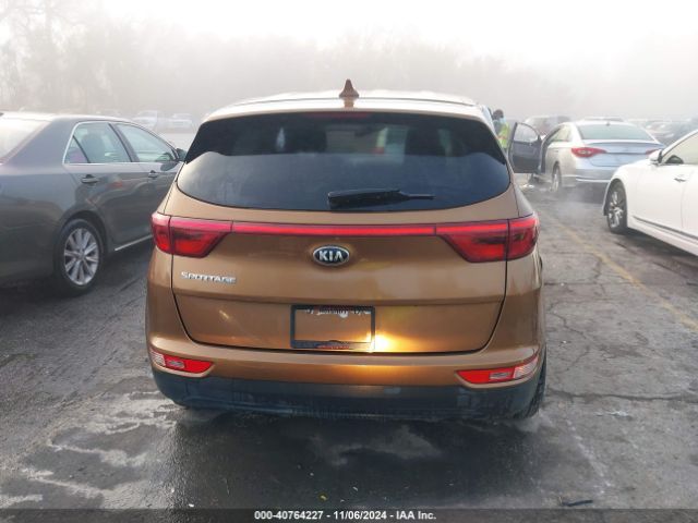 KNDPMCAC2J7301391 KIA Sportage Lx
