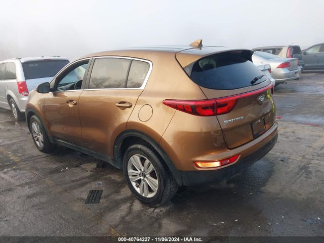 KNDPMCAC2J7301391 KIA Sportage Lx