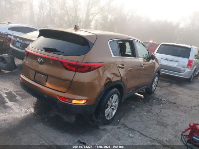 KNDPMCAC2J7301391 KIA Sportage Lx
