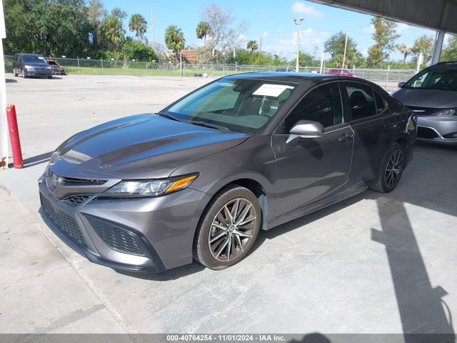 Toyota CAMRY SE 2023 4T1G11AK8PU815952 Image 2