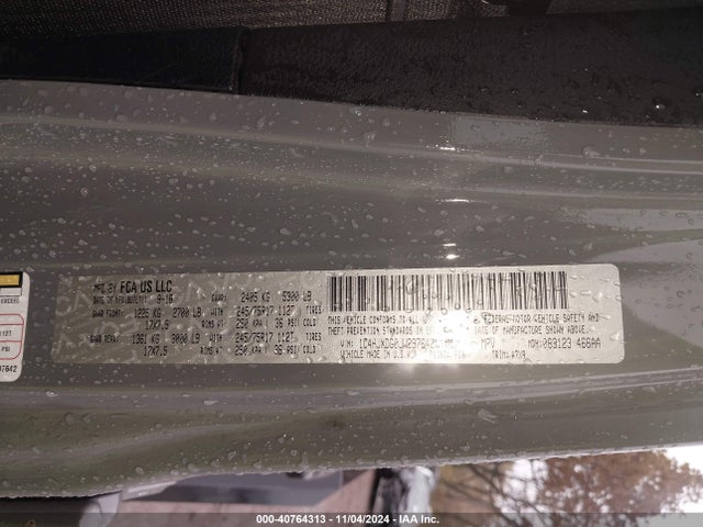 1C4HJXDG0JW297642 Jeep Wrangler Unlimited Sport S 4x4