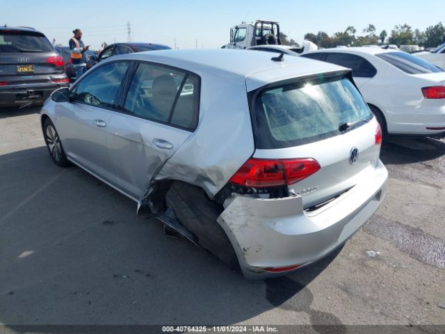WVWKP7AU8GW914258 Volkswagen E-golf Se