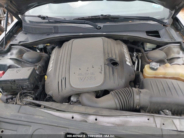 Chrysler 300C 2014 2C3CCAET6EH148528 Image 10