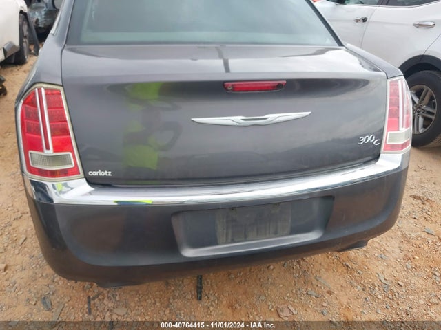 Chrysler 300C 2014 2C3CCAET6EH148528 Image 16