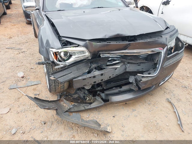 Chrysler 300C 2014 2C3CCAET6EH148528 Image 6