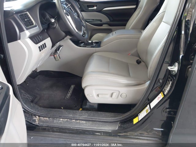 Toyota Highlander Xle V6 2016 5TDJKRFH5GS250468 Image 14