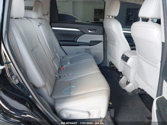 Toyota Highlander Xle V6 2016 5TDJKRFH5GS250468 Image 8