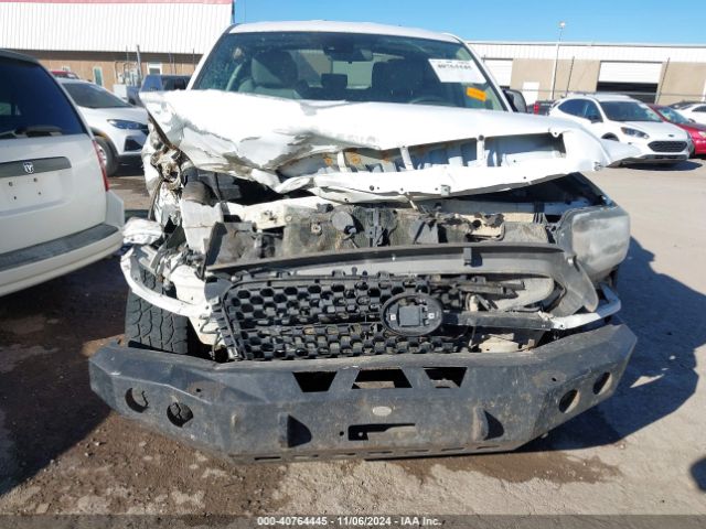 5TFUY5F1XKX837212 Toyota Tundra Sr 5.7l V8