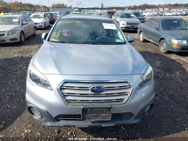 40764480 :رقم المزاد ، 4S4BSAHC3H3287069 vin ، 2017 Subaru Outback 2.5i Premium مزاد بيع