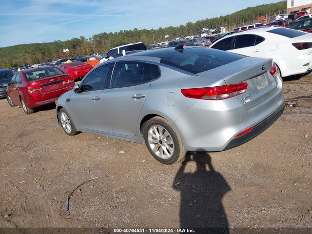 KIA OPTIMA EX 2018 5XXGU4L37JG238413 Image 3