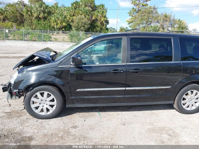 2C4RC1BGXGR167416 Chrysler Town & Country Touring