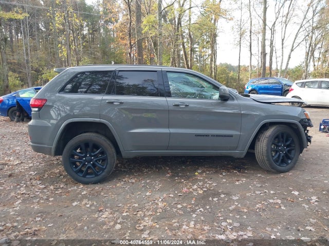 1C4RJFAG8MC615077 Jeep Grand Cherokee Laredo X 4x4