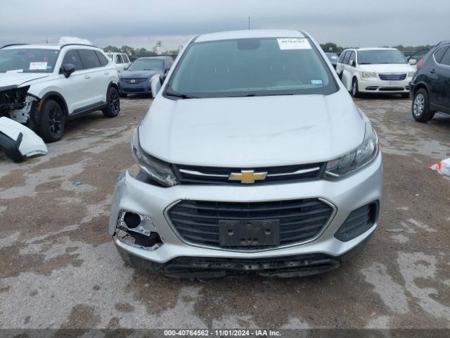 KL7CJKSB8JB708729 Chevrolet TRAX LS