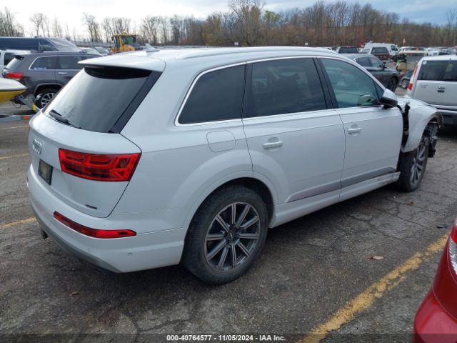 WA1LABF76KD030037 Audi Q7 55 Premium
