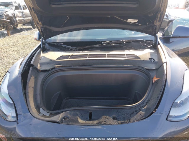 2022 TESLA MODEL Y 7SAYGDEE1NF537577 Photo 9