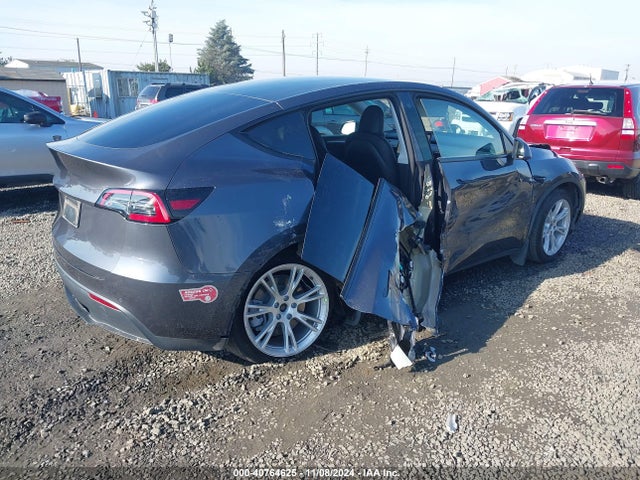 2022 TESLA MODEL Y 7SAYGDEE1NF537577 Photo 3