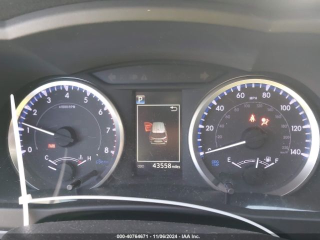 5TDZARFH5KS056067 Toyota Highlander Le