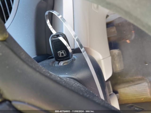 2HKRM4H39EH618784 Honda CR-V LX