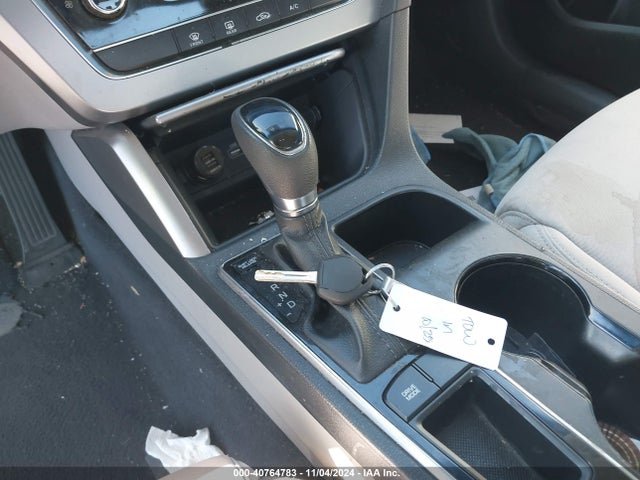 Hyundai SONATA SE 2015 5NPE24AF4FH173445 Image 11