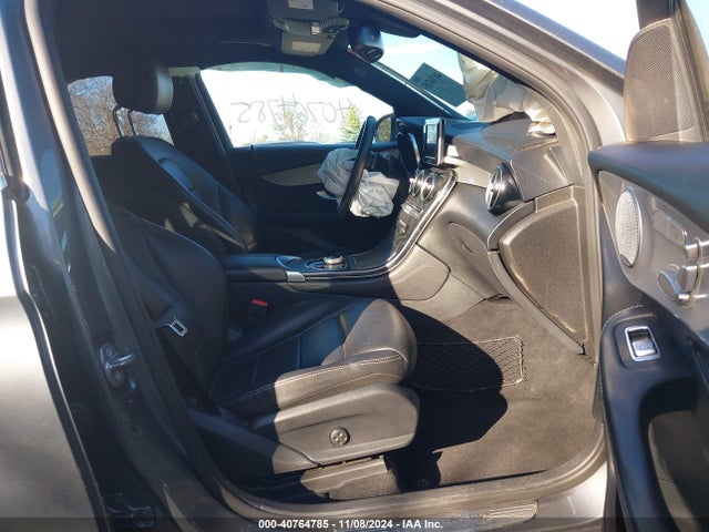 WDC0G4KB8KV125622 Mercedes-Benz Glc 300 4matic