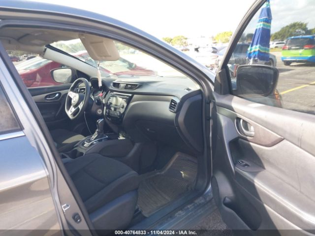 JN1BJ1CPXHW012222 Nissan Rogue Sport S